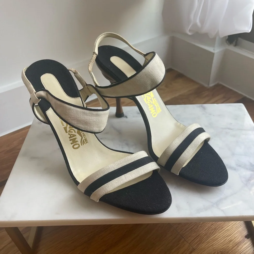 Salvatore Ferragamo Cream & Navy Strappy Heels - Picture 1 of 7